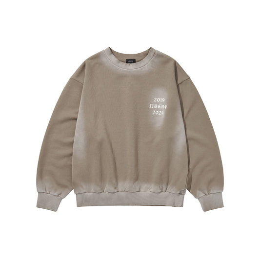 GOTHIC LOGO CREWNECK SWEAT / BROWN