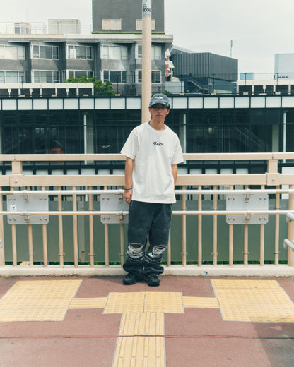 REBEL LOGO TEE / WHITE