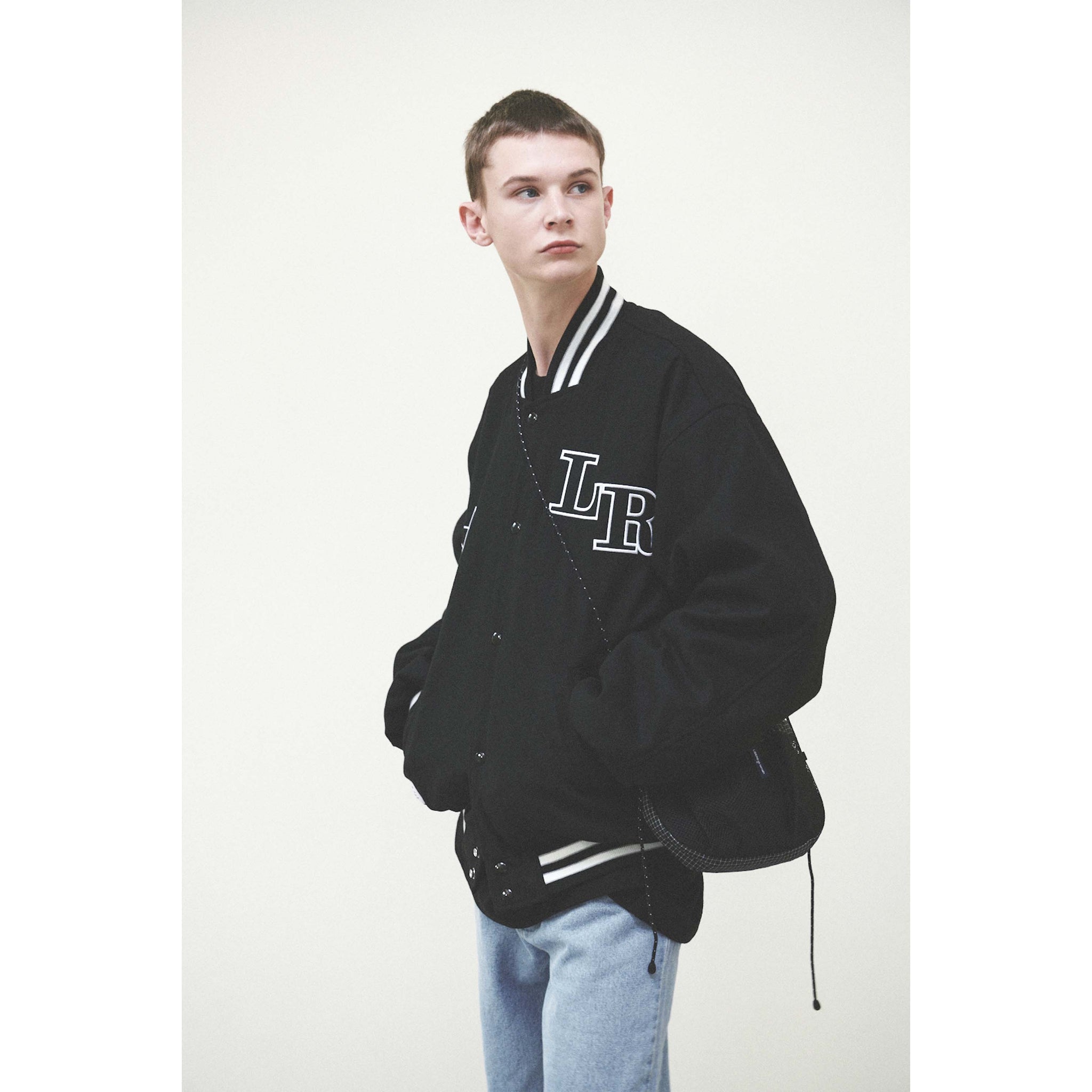 LIBERE VARSITYJACKET / BLACK