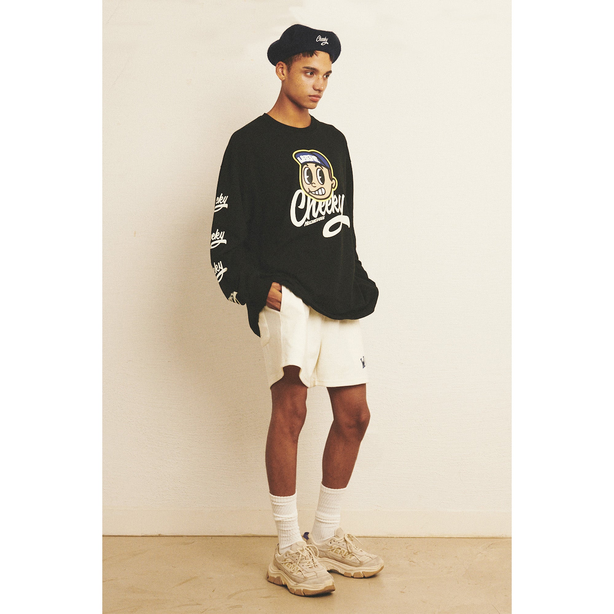 CHEEKY LONG SLEEVE / BLACK – LIBERE